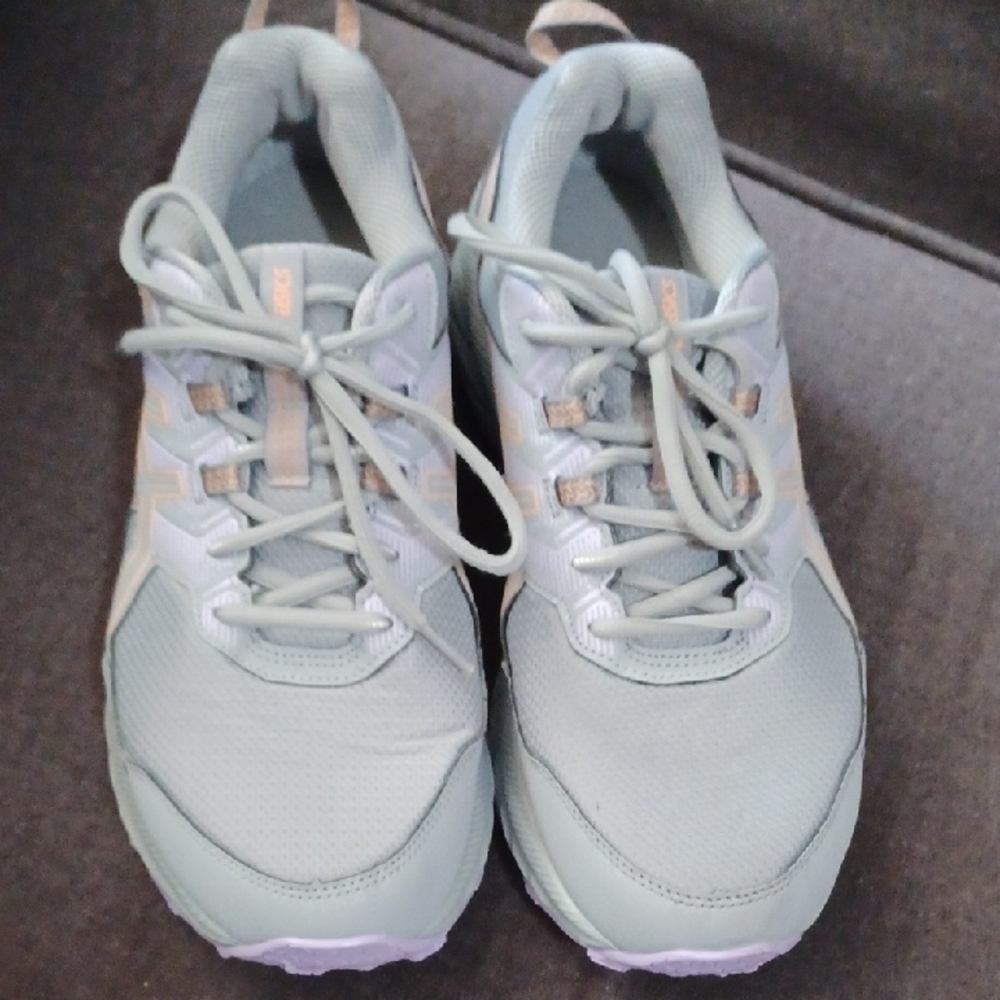 Asics Gray Athletic Shoes Lightweight Mesh Design